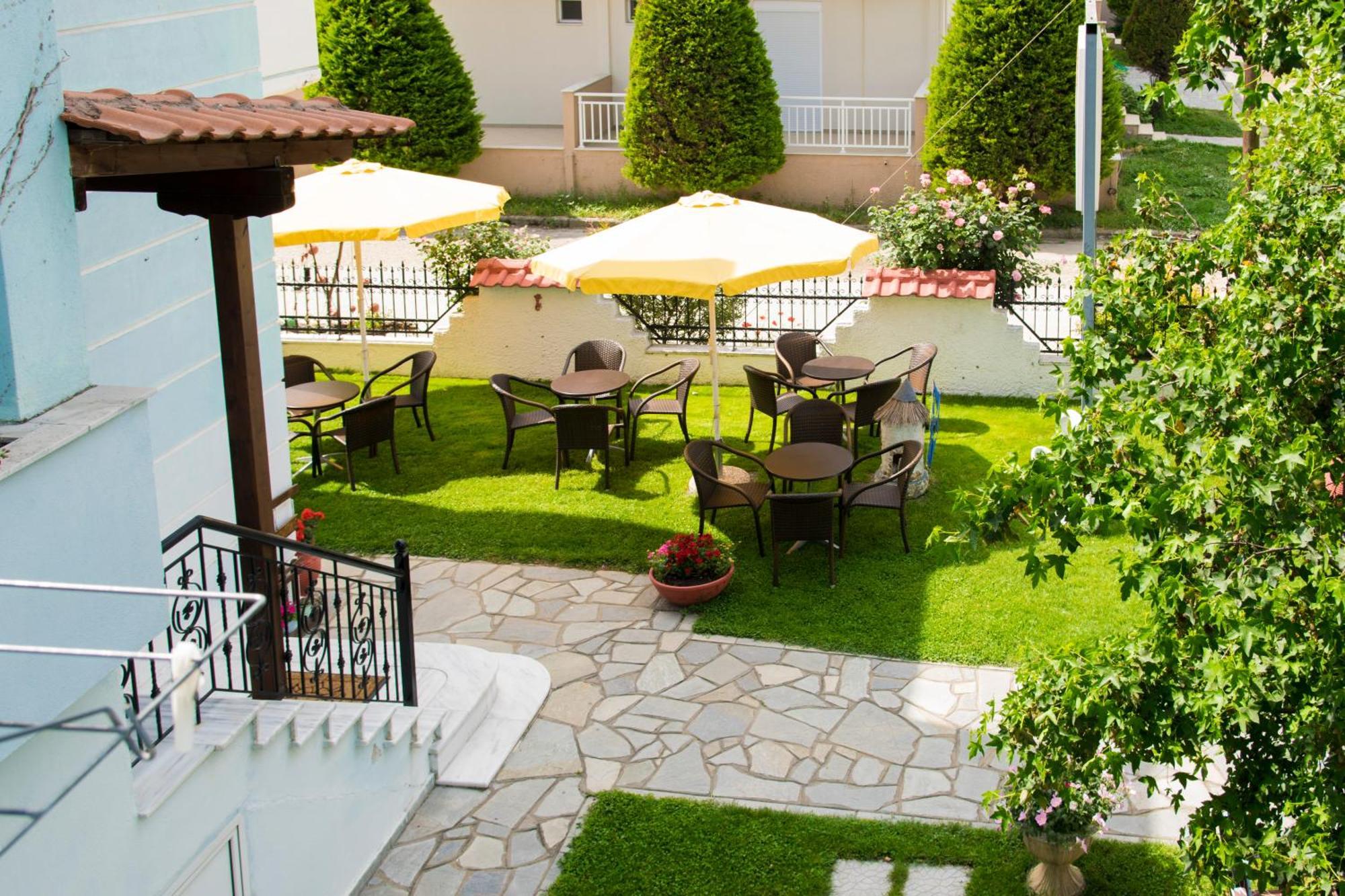 Athanasia Inn Vrasná Exterior foto